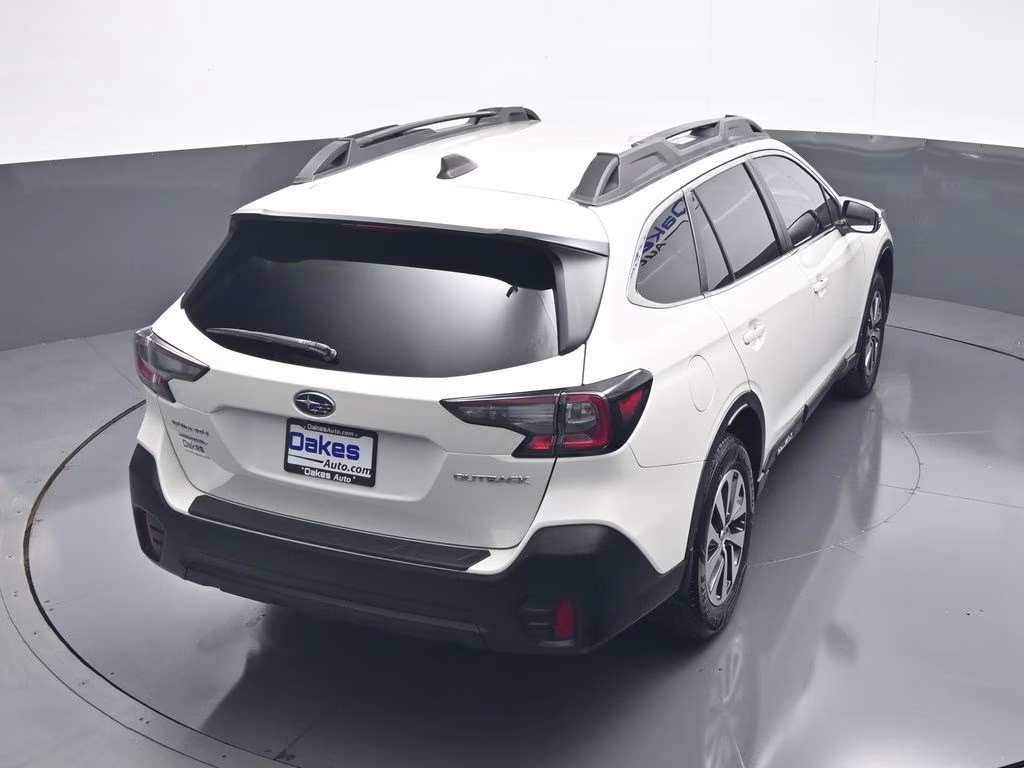 2020 Crystal White Pearl Subaru Outback Premium AWD SUV