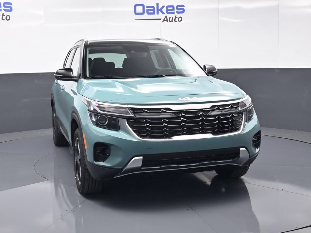 2026 Pluton Blue/Black Roof Kia Seltos S AWD SUV