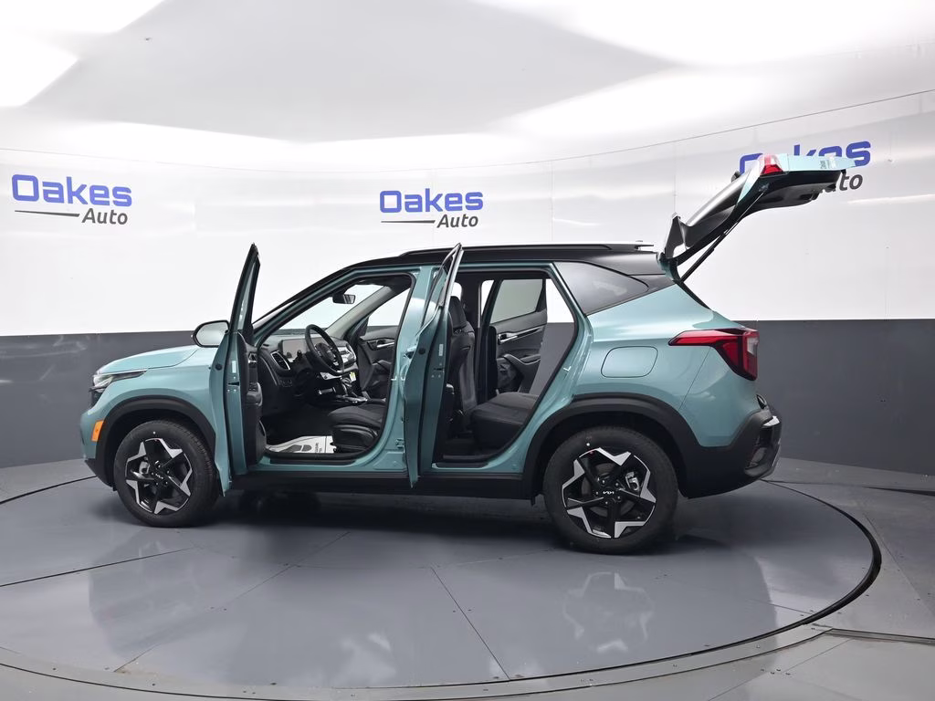 2026 Pluton Blue/Black Roof Kia Seltos S AWD SUV