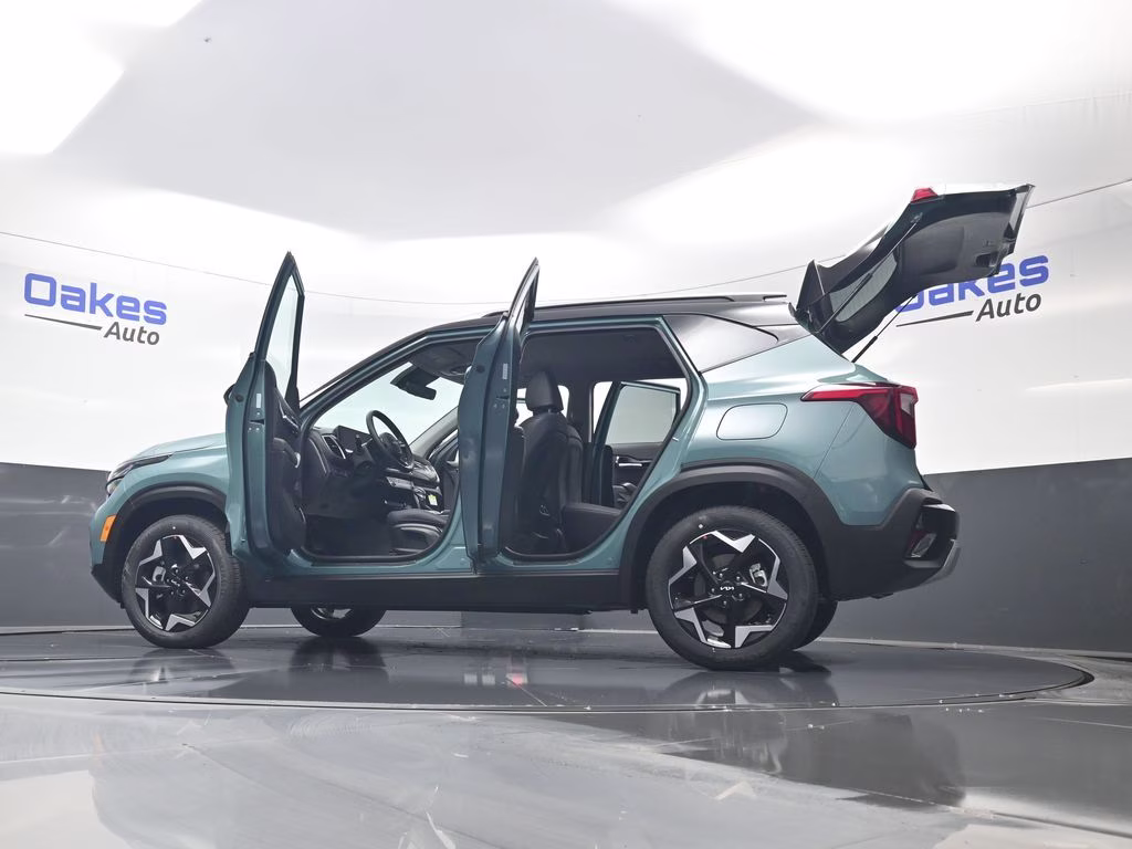 2026 Pluton Blue/Black Roof Kia Seltos S AWD SUV