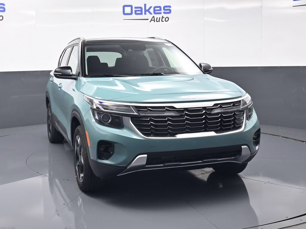 2026 Pluton Blue/Black Roof Kia Seltos S AWD SUV