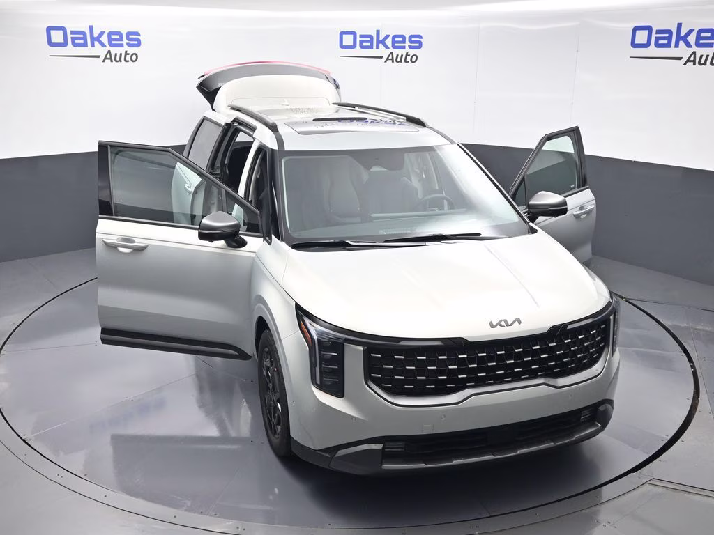 2026 Ivory Silver Kia Carnival SX Prestige FWD Van