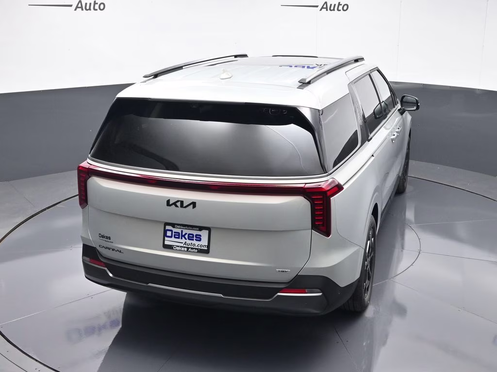 2026 Ivory Silver Kia Carnival Hybrid SX Prestige FWD Van