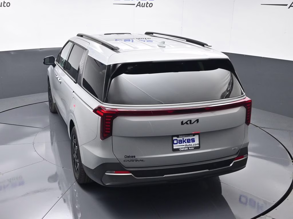 2026 Ceramic Silver Kia Carnival Hybrid SX Prestige FWD Van