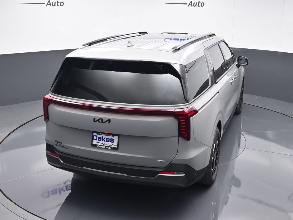 2026 Ceramic Silver Kia Carnival Hybrid SX Prestige FWD Van