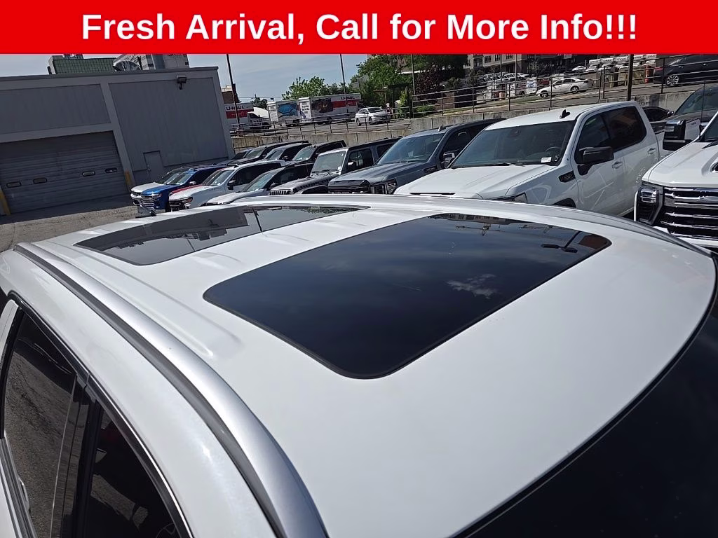 2024 Hyper White Hyundai Palisade Calligraphy AWD SUV