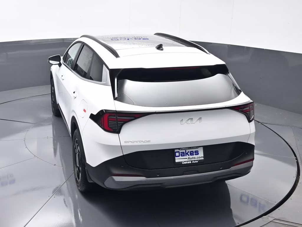 2026 Glacial White Pearl Kia Sportage EX FWD SUV
