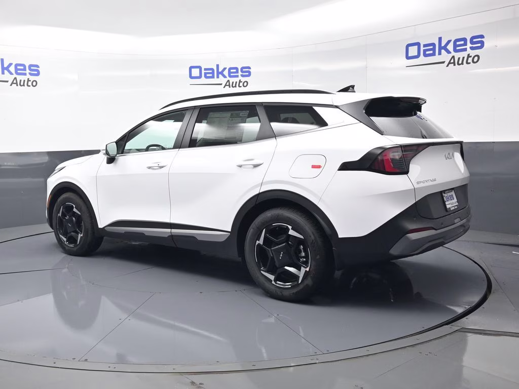 2026 Glacial White Pearl Kia Sportage EX FWD SUV