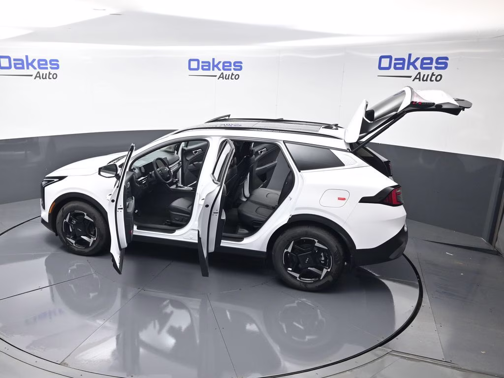 2026 Glacial White Pearl Kia Sportage EX FWD SUV