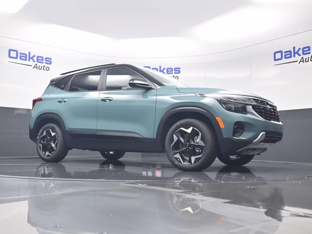 2026 Pluton Blue/Black Roof Kia Seltos S AWD SUV