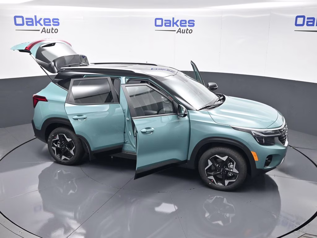2026 Pluton Blue/Black Roof Kia Seltos S AWD SUV