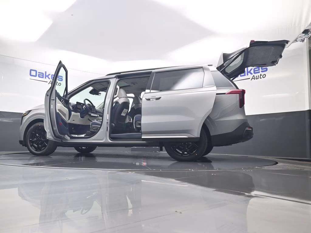 2026 Ceramic Silver Kia Carnival Hybrid SX Prestige FWD Van