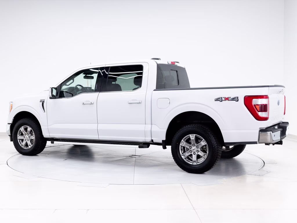 2023 Oxford White Ford F-150 Lariat 4X4 Truck