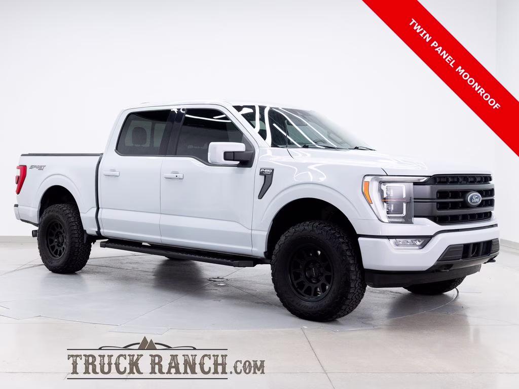 2021 Space White Metallic Ford F-150 Lariat 4X4 Truck