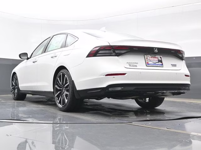 2026 Platinum White Pearl Honda Accord Hybrid Touring FWD Sedan