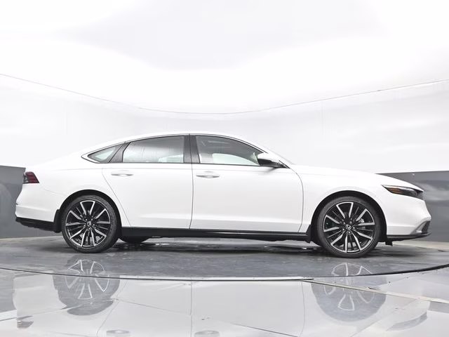 2026 Platinum White Pearl Honda Accord Hybrid Touring FWD Sedan
