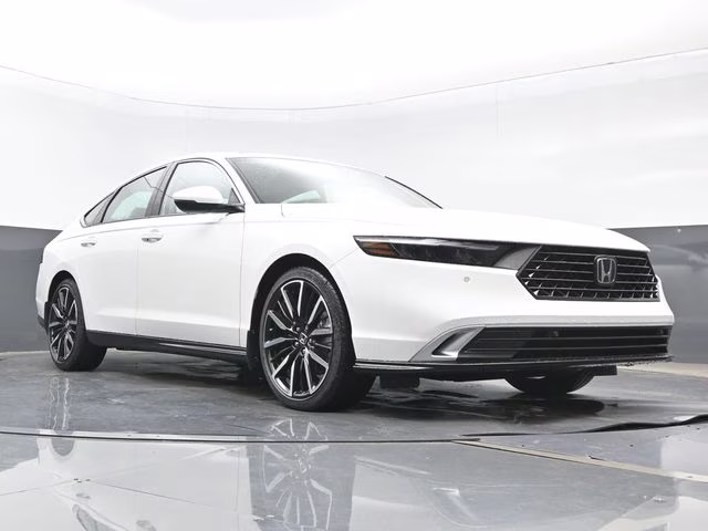 2026 Platinum White Pearl Honda Accord Hybrid Touring FWD Sedan