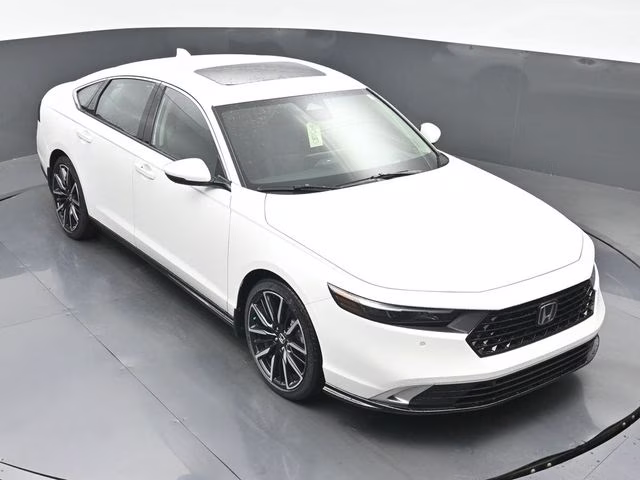 2026 Platinum White Pearl Honda Accord Hybrid Touring FWD Sedan