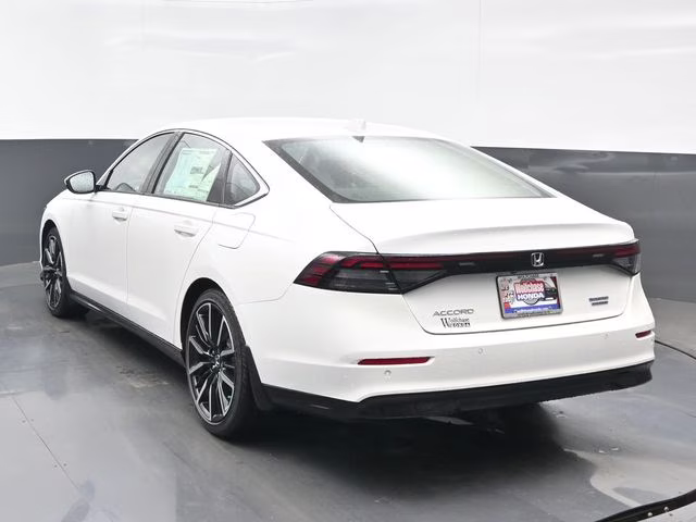 2026 Platinum White Pearl Honda Accord Hybrid Touring FWD Sedan