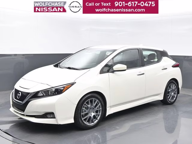 2022 Nissan Leaf SV's photo