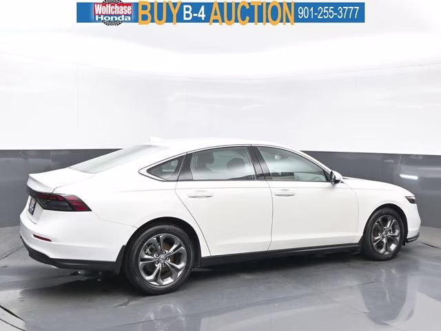 2023 Platinum White Pearl Honda Accord EX FWD Sedan