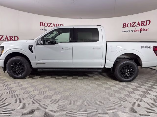 2024 Avalanche Ford F-150 XLT 4X4 Truck