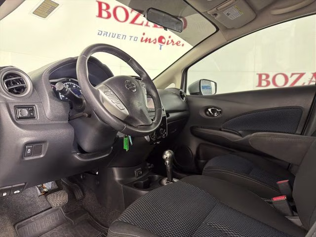 2018 Brilliant Silver Nissan Versa Note SV FWD Hatchback