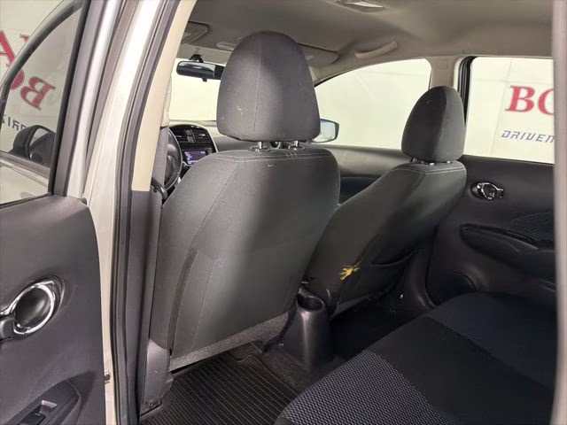 2018 Brilliant Silver Nissan Versa Note SV FWD Hatchback