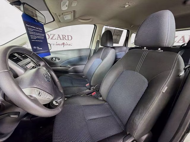 2018 Brilliant Silver Nissan Versa Note SV FWD Hatchback