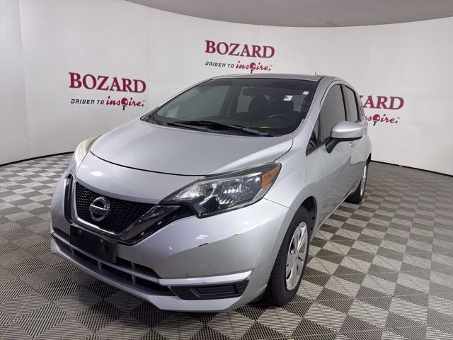 2018 Brilliant Silver Nissan Versa Note SV FWD Hatchback