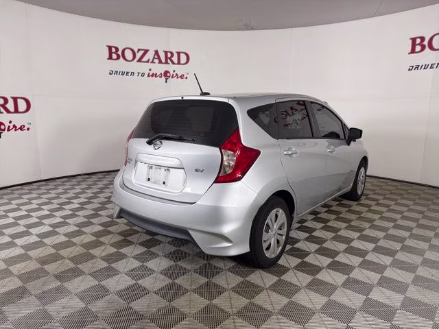 2018 Brilliant Silver Nissan Versa Note SV FWD Hatchback