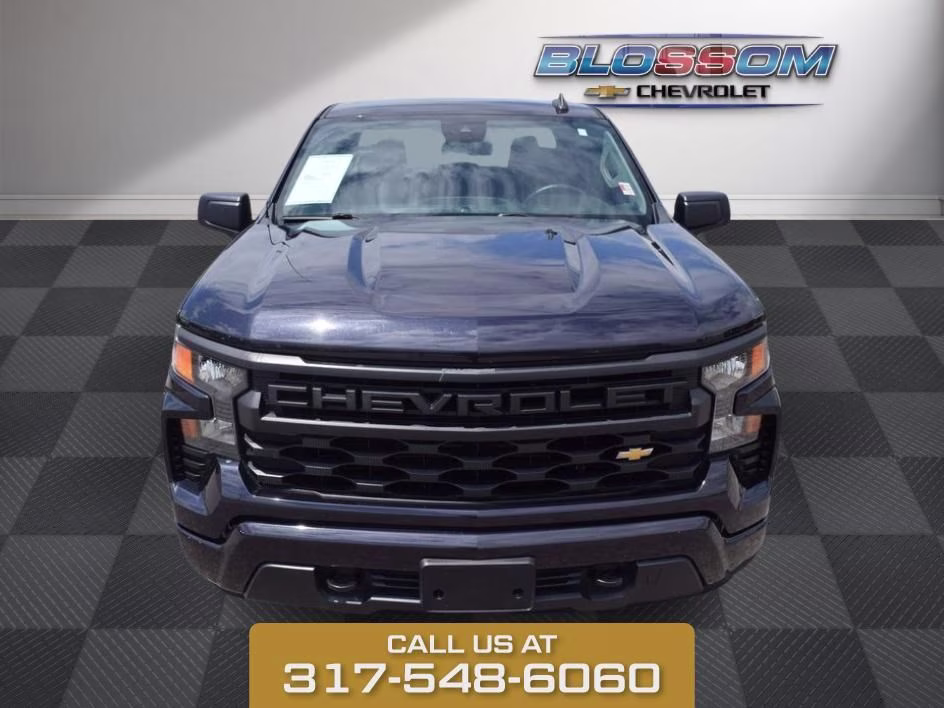 2023 Ash Chevrolet Silverado 1500 Custom 4X4 Truck