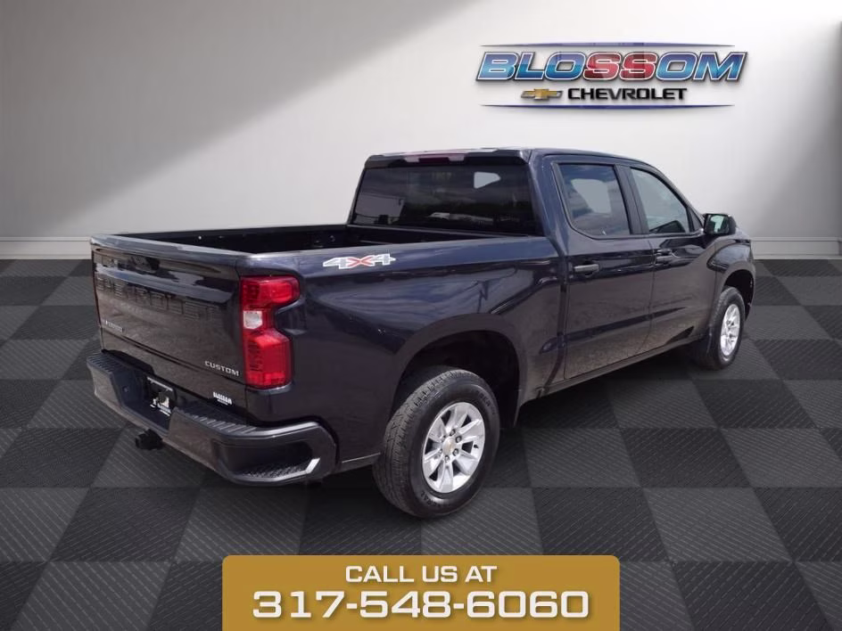2023 Ash Chevrolet Silverado 1500 Custom 4X4 Truck