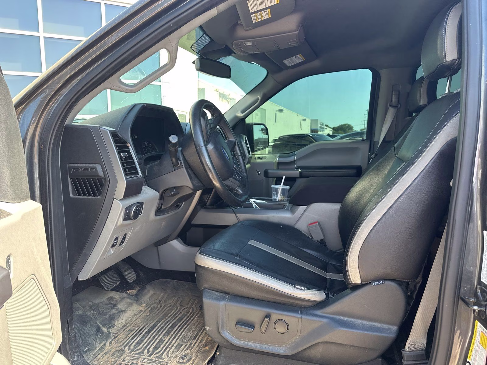 2019 Magnetic Metallic Ford F-150 XLT 4X4 Truck