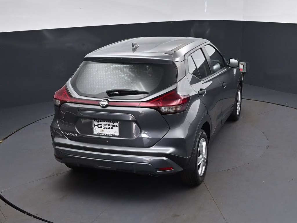 2024 Gun Metallic Nissan Kicks S FWD SUV