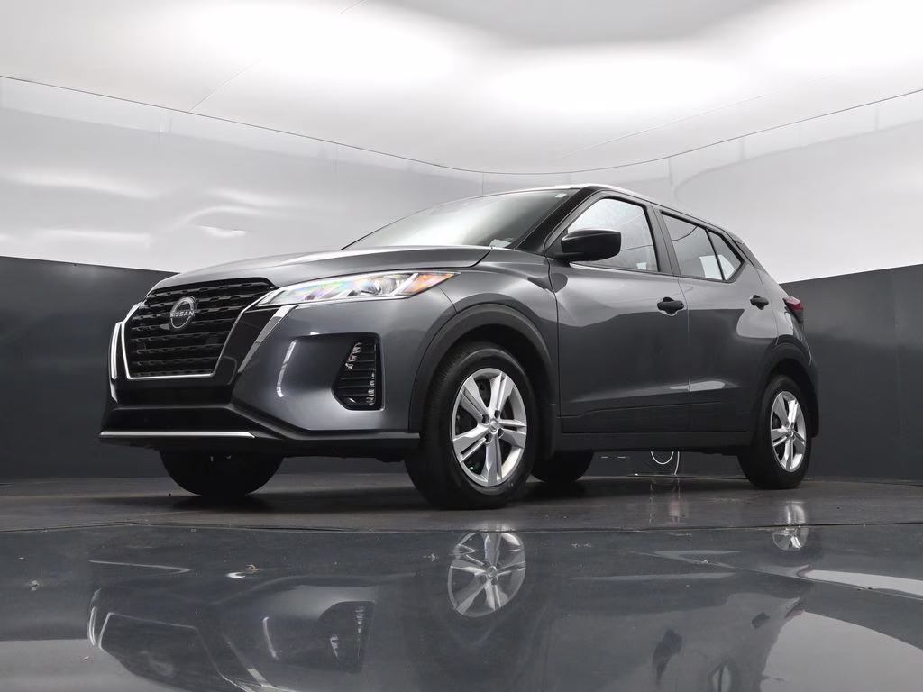 2024 Gun Metallic Nissan Kicks S FWD SUV