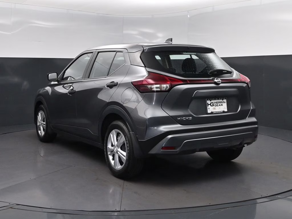 2024 Gun Metallic Nissan Kicks S FWD SUV
