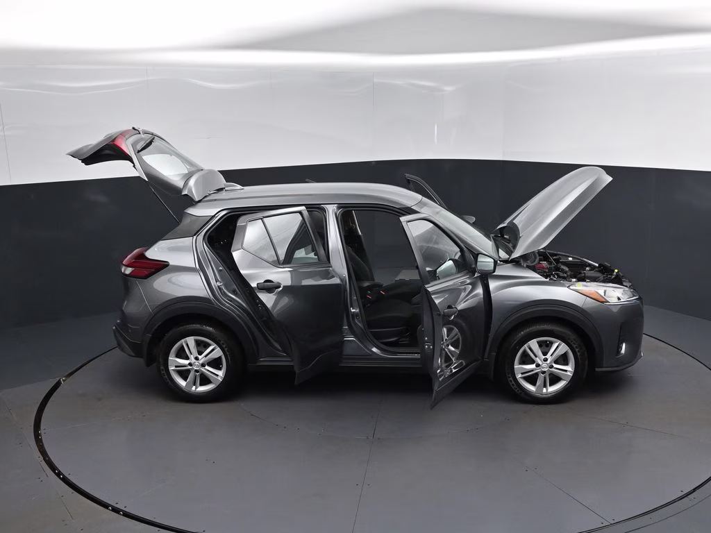 2024 Gun Metallic Nissan Kicks S FWD SUV