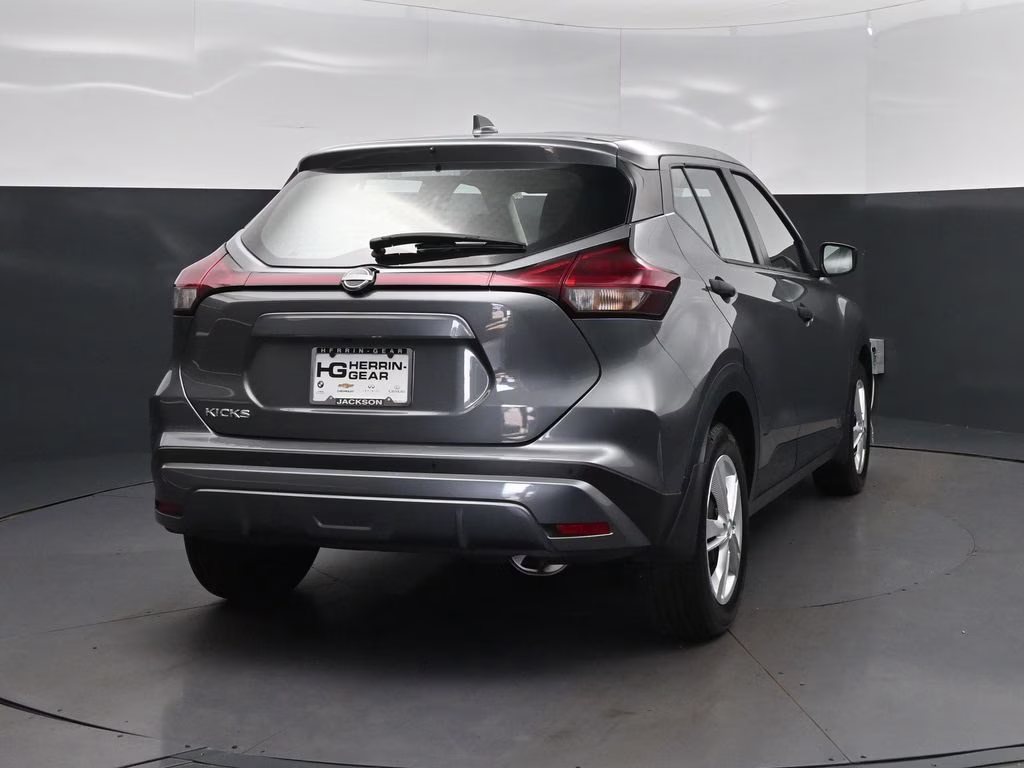 2024 Gun Metallic Nissan Kicks S FWD SUV