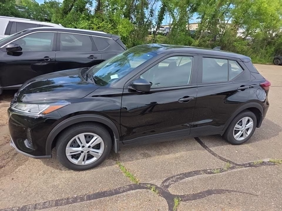 2024 Super Black Nissan Kicks S FWD SUV