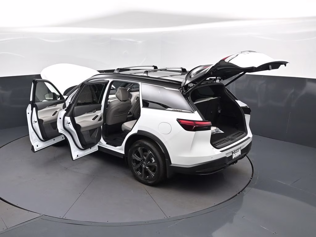 2026 Radiant White/Black Obsidian INFINITI QX60 Autograph AWD SUV