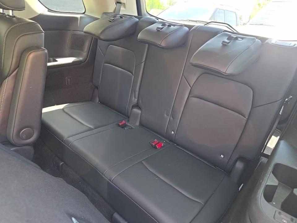 2023 Pearl White Nissan Pathfinder Platinum FWD SUV