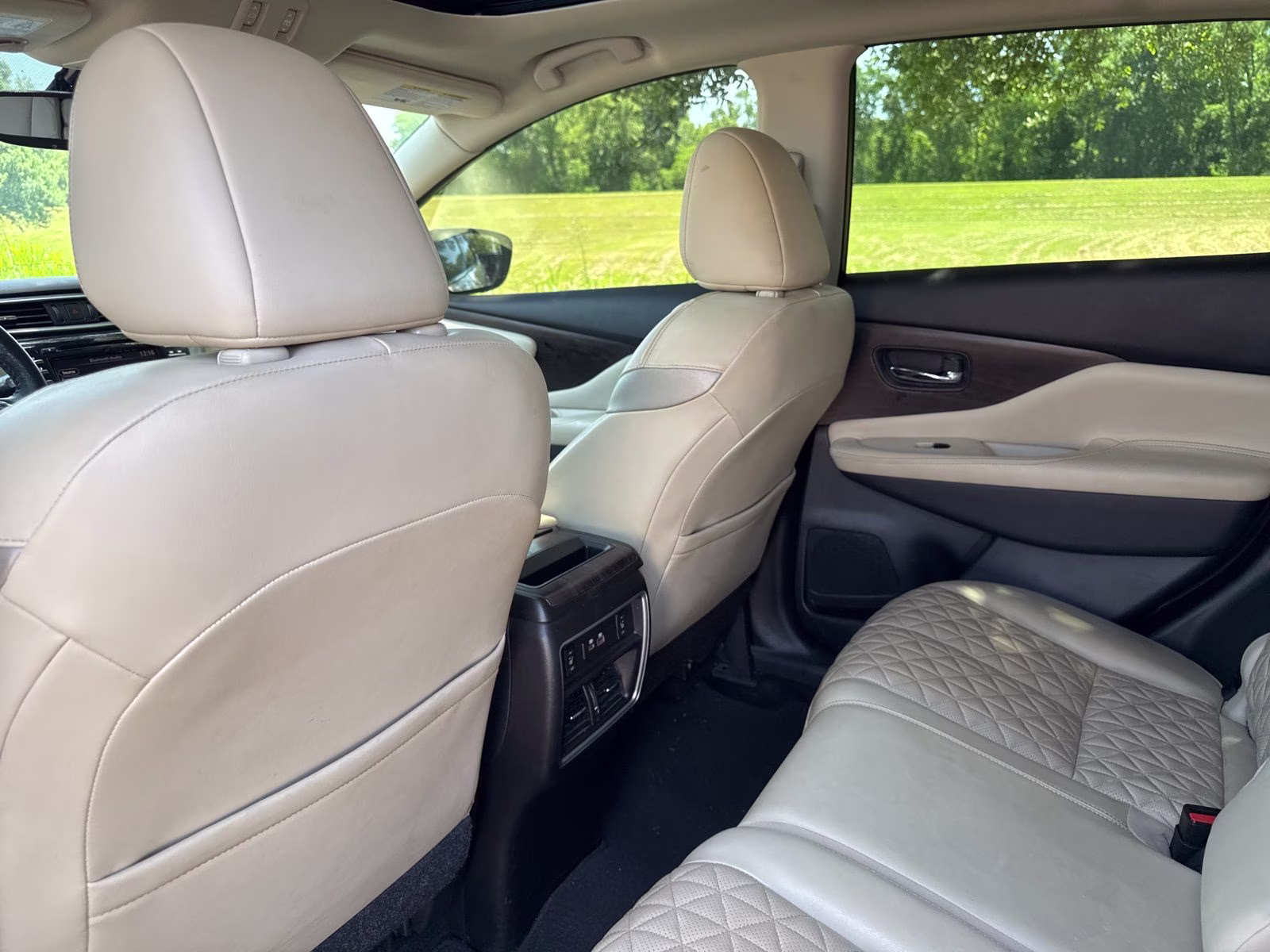 2023 Pearl White Nissan Murano Platinum FWD SUV