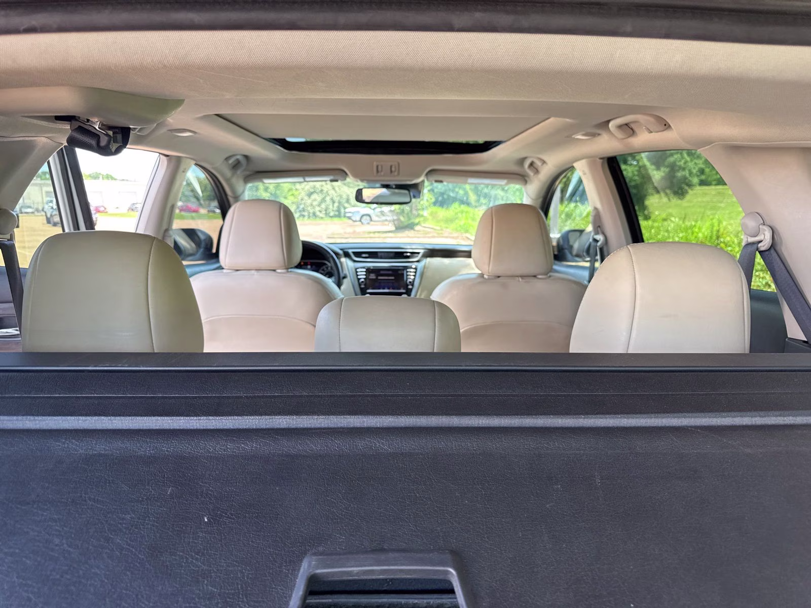 2023 Pearl White Nissan Murano Platinum FWD SUV