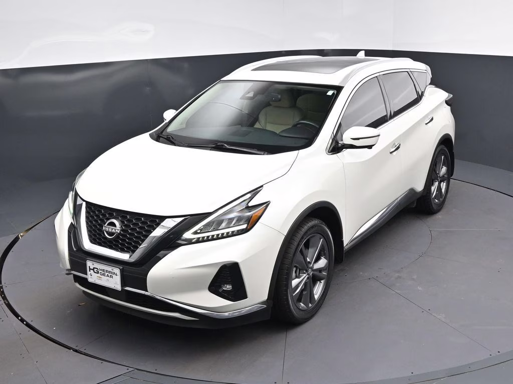 2023 Pearl White Nissan Murano Platinum FWD SUV