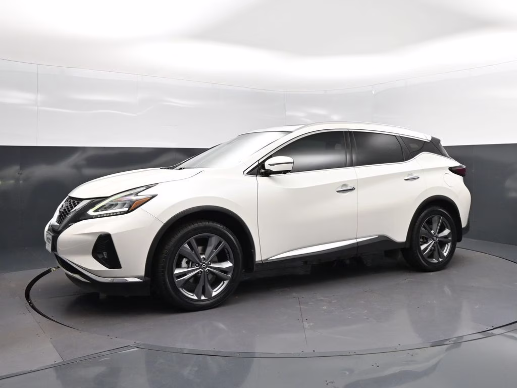 2023 Pearl White Nissan Murano Platinum FWD SUV