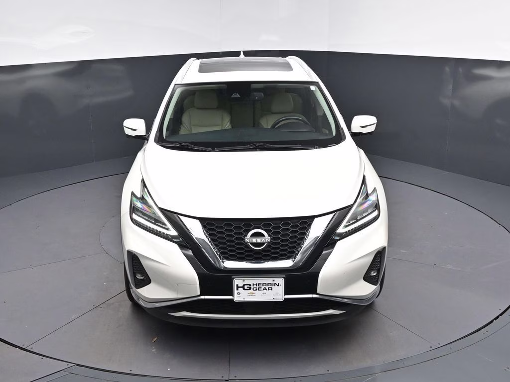 2023 Pearl White Nissan Murano Platinum FWD SUV