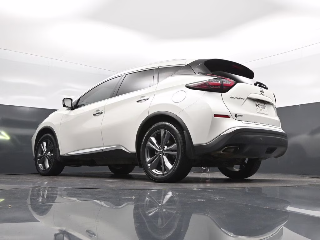 2023 Pearl White Nissan Murano Platinum FWD SUV