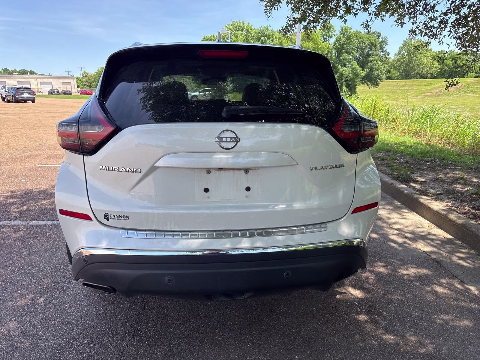 2023 Pearl White Nissan Murano Platinum FWD SUV