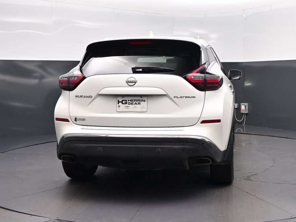 2023 Pearl White Nissan Murano Platinum FWD SUV